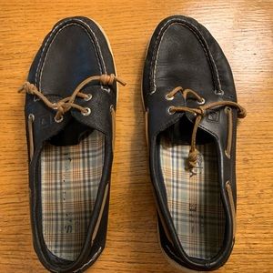 Sperry’s Topsiders.  Size 10.5